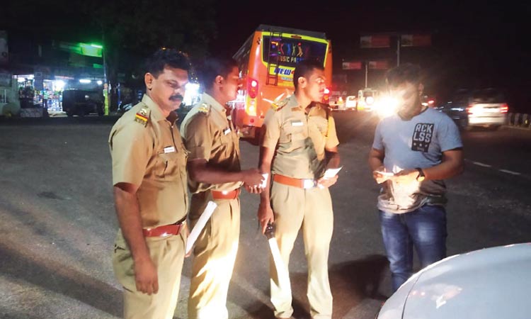 നി​ങ്ങ​ളു​ടെ വെ​ളി​ച്ചം മ​റ്റൊ​രു  കു​ടും​ബ​ത്തി​ന്​ ഇ​രു​ട്ടാ​കാ​തി​രി​ക്ക​ട്ടെ