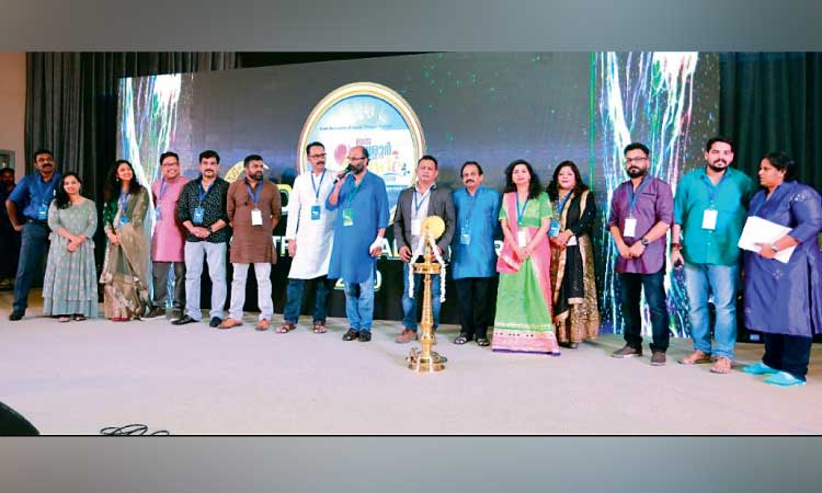 സേ​വ​ന​വും ആ​ഘോ​ഷ​ങ്ങ​ളു​മാ​യി ‘മ്മ്‌​ടെ  ഈ​ദ്’ കൊ​ണ്ടാ​ടി