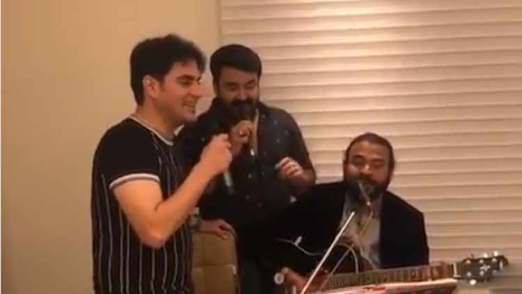 മോഹൻലാലും അർബാസ് ഖാനും ചേർന്ന് പാടി; യേ ദോസ്തീ...