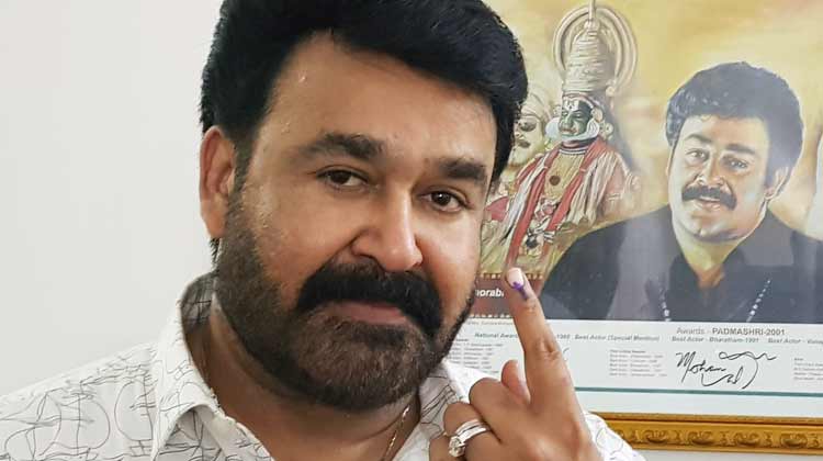 mohanlal-voting mohanlal-voting
