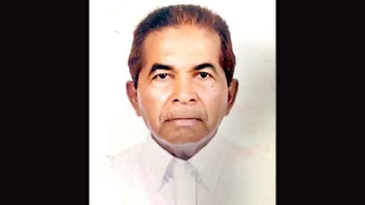 പാ​ല​സി​ൽ​നി​ന്ന്​ മൈ​ദീ​ൻ ഹാ​ജി മ​ട​ങ്ങി