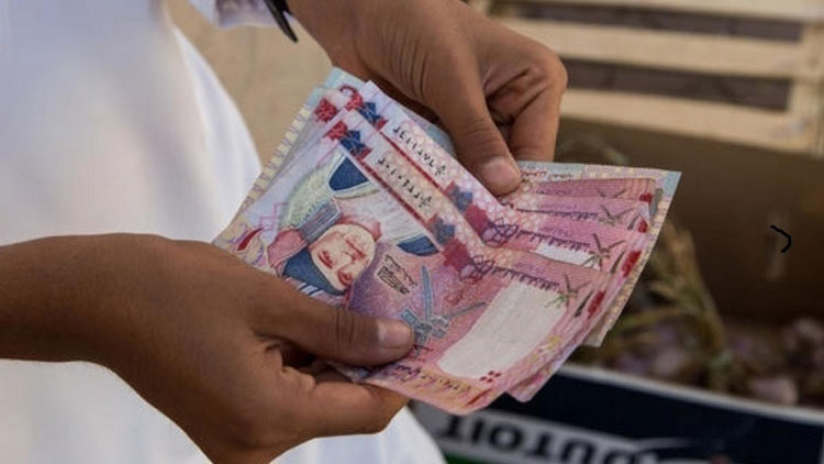 പ്രവാസികൾ കുറയുമ്പോഴും പണമയക്കലിന് കുറവില്ല