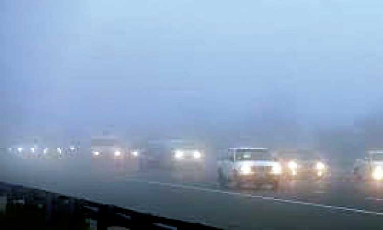 മൂ​ട​ൽ​മ​ഞ്ഞ്​: ജാ​ഗ്ര​ത പാലിക്കാൻ നി​ർ​ദേ​ശം