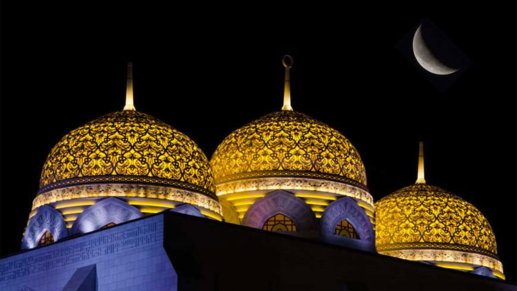 ഒ​മാ​നി​ൽ മൂന്നു​ ദിവസം പെരുന്നാൾ അവധി