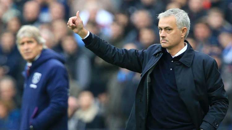 mourinho-231119.jpg