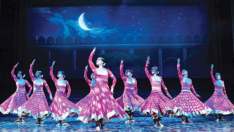 ക​ണ്ണു​ന​ട്ടു​കാ​ത്തി​രി​പ്പ്​; ‘മു​ഗ​ളേ അ​അ്​​സം’ ഒ​രു​ങ്ങു​ന്നു