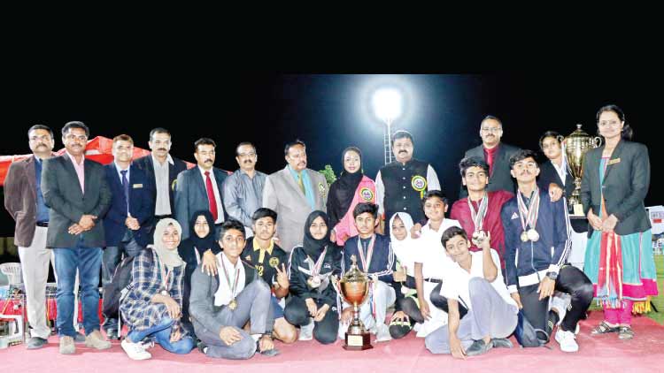 മു​ല​ദ ഇ​ന്ത്യ​ന്‍ സ്‌​കൂ​ൾ വാ​ർ​ഷി​ക അ​ത്​​ല​റ്റി​ക് മീ​റ്റ്