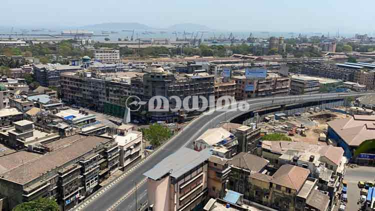 മുംബൈയിൽ നിരോധനാജ്ഞ; ട്രെയിൻ, ബസ് സർവിസുകൾ റദ്ദാക്കും