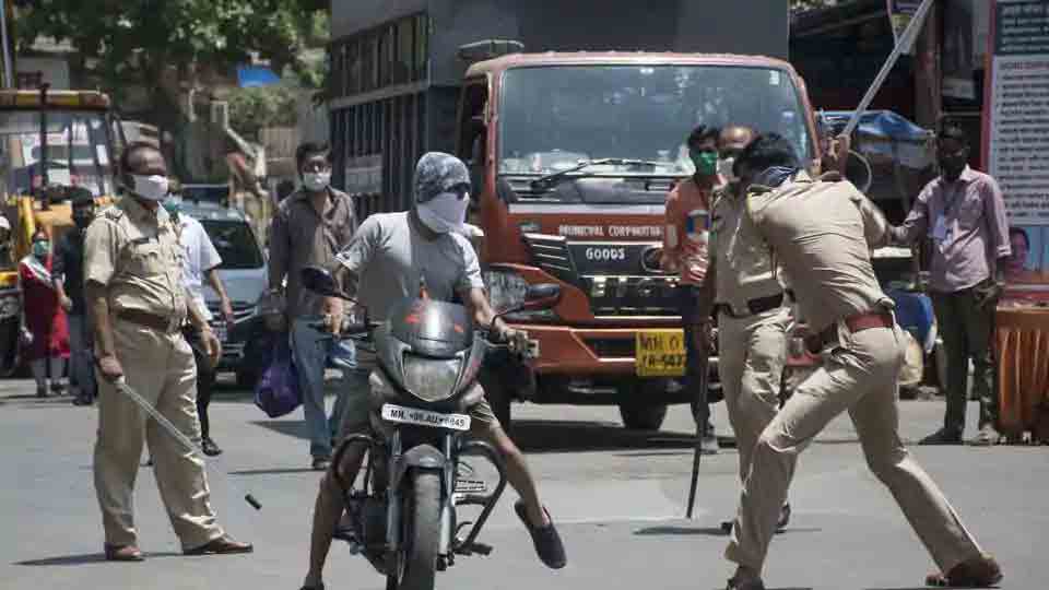 ലോക്ഡൗൺ ലംഘനം: കേസെടുത്ത്​ തളർന്ന്​ മഹാരാഷ്​ട്ര