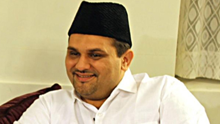 ശശി തരൂരിനെ പിന്തുണച്ച്​ മുനവ്വറലി തങ്ങൾ