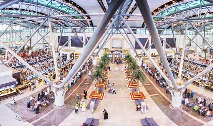 ഒ​മാ​നി​ലേ​ക്ക് പ​റ​ന്നെ​ത്തി​യ​ത് 14.80 ദ​ശ​ല​ക്ഷം യാ​ത്ര​ക്കാ​ർ