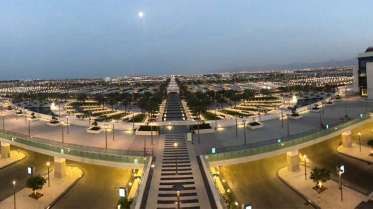 ലാ​ൻ​ഡി​ങ്ങി​നി​ടെ ട​യ​ർ പൊ​ട്ടി; മ​സ്​​ക​ത്ത്​  വി​മാ​ന​ത്താ​വ​ള​ത്തി​ൽ സ​ർ​വി​സു​ക​ൾ ത​ട​സ്സ​പ്പെ​ട്ടു