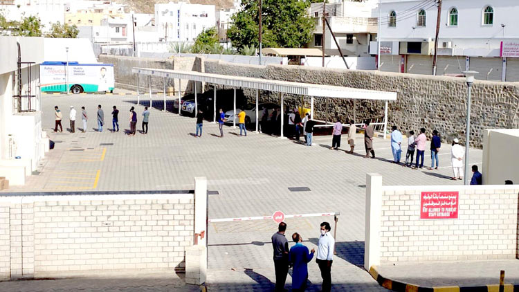 മ​സ്​​ക​ത്തി​ൽ രോ​ഗി​ക​ളു​ടെ  എ​ണ്ണം 400 ക​ട​ന്നു