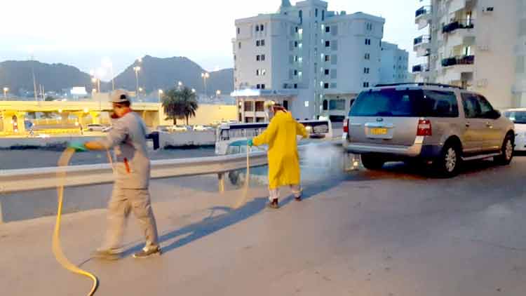 കോവിഡ് ബാധിതരിൽ 77 ശതമാനവും മസ്കത്തിൽ കോവിഡ് ബാധിതരിൽ 77 ശതമാനവും മസ്കത്തിൽ