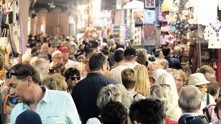 മഴക്കെടുതിക്ക്​ ശേഷം മത്ര സൂഖ്​ ഉണർന്നു