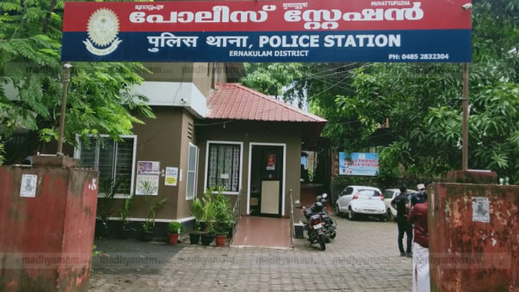 ലോക്‌ഡൗണിൽ അഭയം തേടിയ സുഹൃത്ത് ഭാര്യയെയും കുഞ്ഞുങ്ങളെയുമായി മുങ്ങിയെന്ന് പരാതി