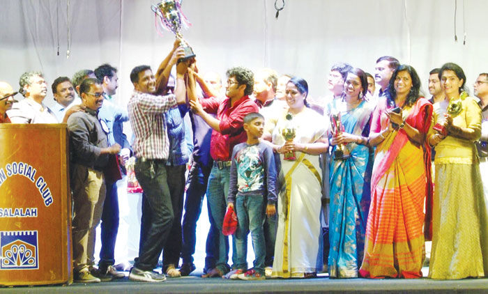 വൈ​വി​ധ്യ​മാ​ർ​ന്ന അ​ഭി​ന​യ മു​ഹൂ​ർ​ത്ത​ങ്ങ​ളൊ​രു​ക്കി സ​ർ​ഗ​വേ​ദി നാ​ട​കോ​ത്സ​വം