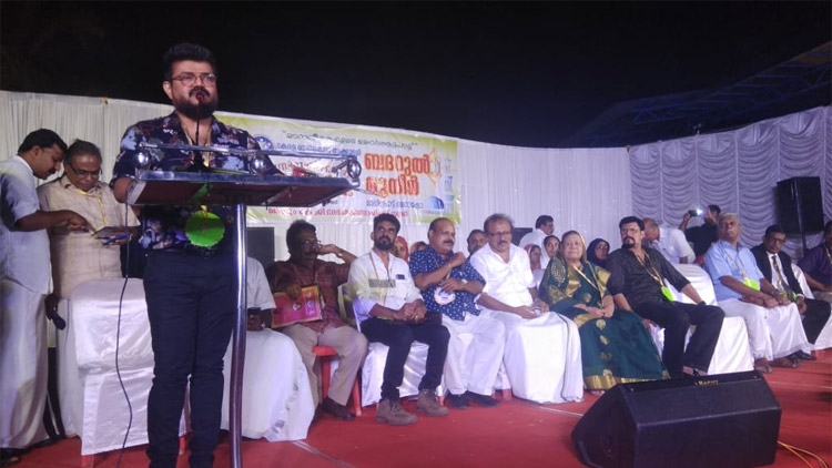 തലമുറകളുടെ സംഗമമായി ഹുസനുൽ ജമാൽ മാപ്പിളപ്പാട്ട് മഹോൽസവം