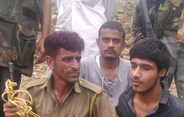 നവീദിനെ കുറിച്ചുള്ള വിവരങ്ങള്‍ കൈമാറണമെന്ന് പാകിസ്താനോട് ഇന്ത്യ