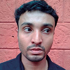 തൂണേരി അക്രമം: മുഖ്യപ്രതികോടതിയില്‍ കീഴടങ്ങി