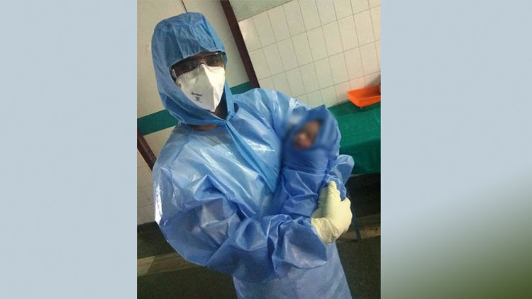 കണ്ണൂരിലെ കോവിഡ് രോഗമുക്തരായ ദമ്പതികൾക്ക് കുഞ്ഞുപിറന്നു കണ്ണൂരിലെ കോവിഡ് രോഗമുക്തരായ ദമ്പതികൾക്ക് കുഞ്ഞുപിറന്നു