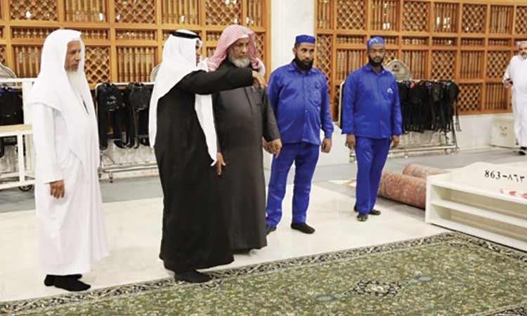 ലോകത്തെ ഏറ്റവും മുന്തിയ പരവതാനി മസ്​ജിദുന്നബവിയിൽ