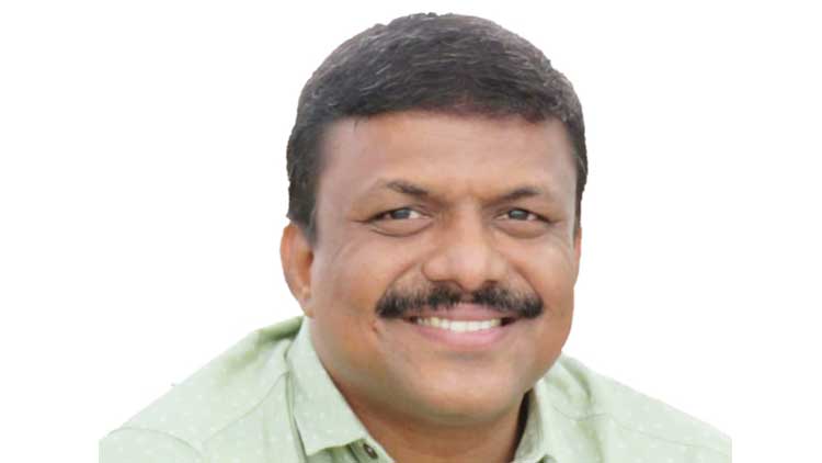 ഒഴിച്ചിട്ട വയർ നിറക്കാനാവാതെ പോയ  നോമ്പോർമ