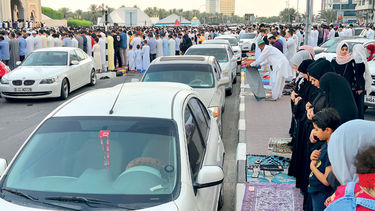 ഈദ്ഗാഹുകളിൽ പെരുന്നാൾ സന്തോഷം നിറഞ്ഞൊഴുകി