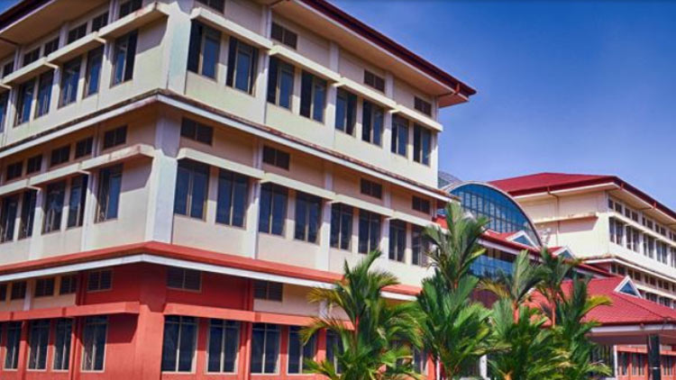 എൻ.​െഎ.ടികളിൽ എം.ടെക്​, എം.ആർക്​, എംഡെസ്