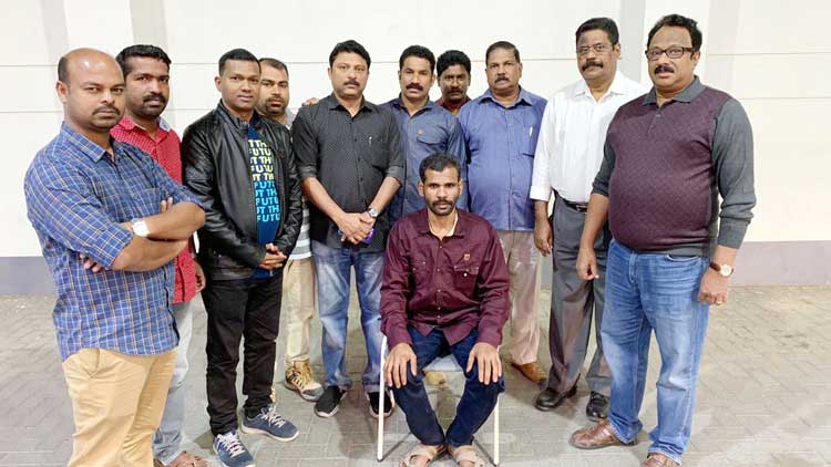 ദുരിതക്കടലിൽനിന്ന്​ മോചനം; രജു നാടണഞ്ഞു