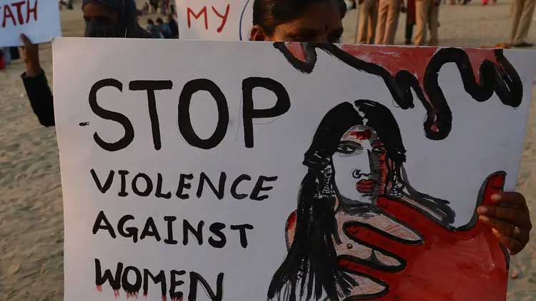 ‘ഉന്നാവിനേക്കാൾ ഭീകരമായിരിക്കും’; ബലാത്സംഗ ഇരയ്ക്ക് പ്രതിയുടെ ഭീഷണി