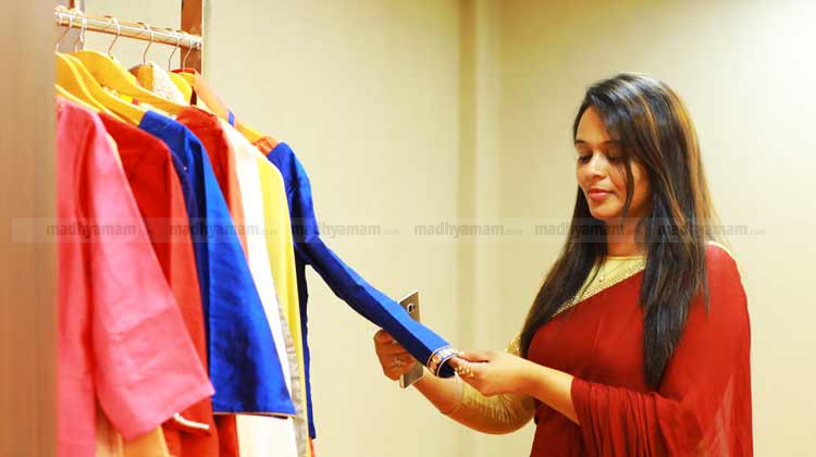 nooha-sajeev nooha-sajeev