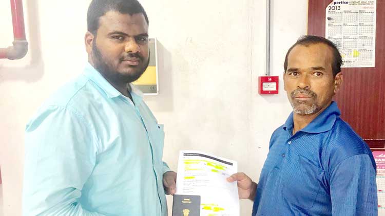 കോടതി വഴി ശമ്പള കുടിശ്ശികയും റീ എൻട്രിയും ലഭിച്ച തമിഴ്നാട് സ്വദേശി നാടണഞ്ഞു