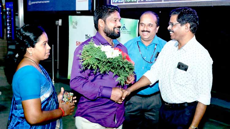 നോ​ർ​ക്ക ഇ​ട​പെ​ട​ൽ:  പൊ​ലീ​സ്​ ക​സ്​​റ്റ​ഡി​യി​ൽ​നി​ന്ന്​ മ​ല​യാ​ളി​ക്ക്​ മോ​ച​നം