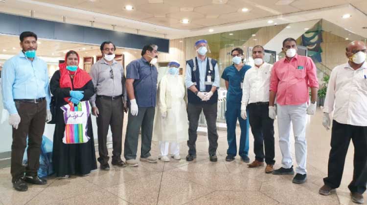 ദ​മ്മാം എ​യ​ർ​പോ​ർ​ട്ടി​ൽ സ​ജീ​വ​മാ​യി നോ​ർ​ക്ക ഹെ​ൽ​പ്​ ഡെ​സ്ക്