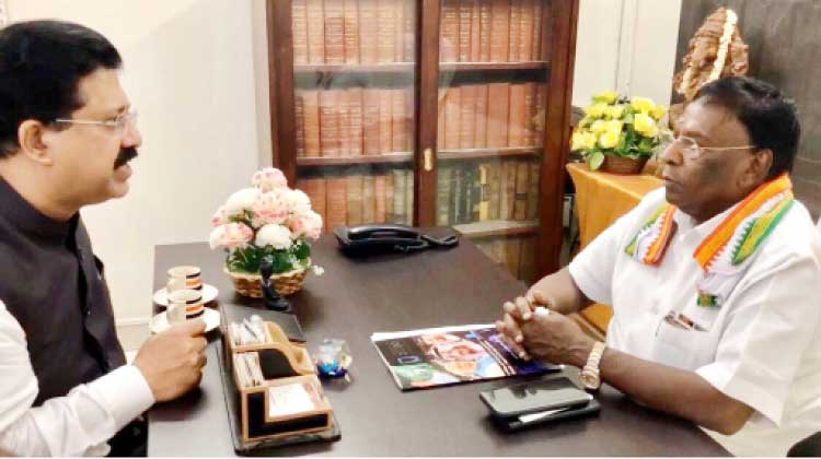 മാഹി പ്രവാസികളെയും നോർക്ക രജിസ്​ട്രേഷനിൽ ഉൾപ്പെടുത്തണം –െഎ.ഒ.സി