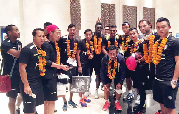 ബ്ലാസ്റ്റേഴ്സ്, നോര്‍ത് ഈസ്റ്റ് അങ്കം നാളെ