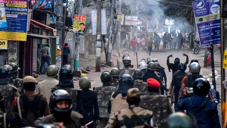 കലാപമൊടുങ്ങാതെ ബംഗാളും വടക്കുകിഴക്കും