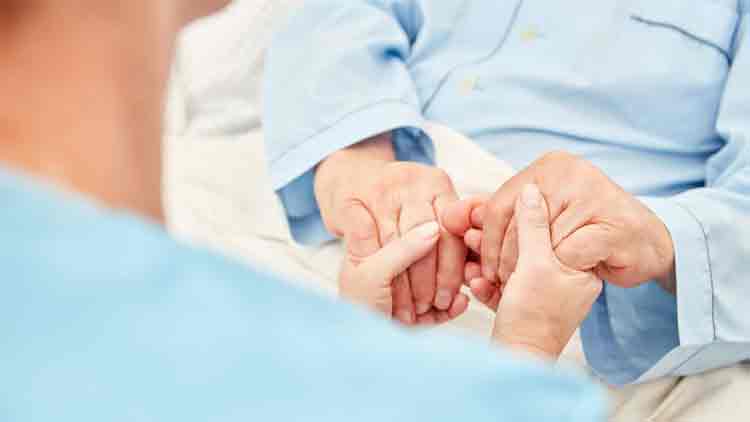 മാലാഖമാർക്ക്​ സ്​നേഹപൂർവം ഒരു കു​ഞ്ഞുപാട്ട്​