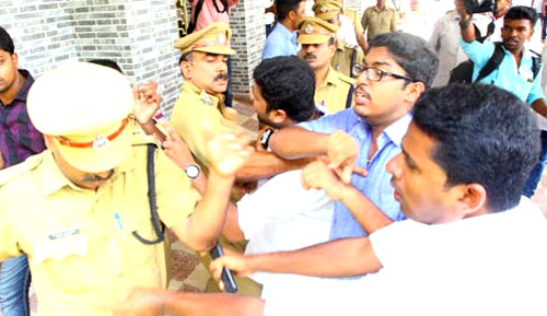 ന്യൂമാന്‍ കോളജ് സംഭവം: കെ.എസ്.യുവിന് വീഴ്ചയെന്ന് ഡി.സി.സിയുടെ റിപ്പോര്‍ട്ട്