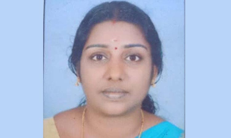 യുവതിയെ വെട്ടിക്കൊന്നശേഷം ഭർത്താവ് പൊലീസിൽ കീഴടങ്ങി