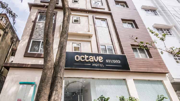 സ്വപ്​ന പിടിയിലായത്​ ഈ ഹോട്ടലിൽ വെച്ച്​; ഇന്ന്​ കൊച്ചിയിലെത്തിക്കും 