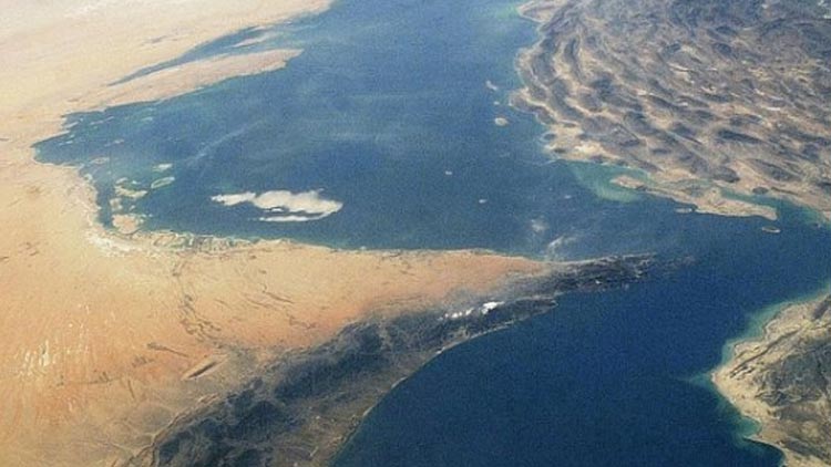 ഇ​റാ​ഖി​ലൂ​ടെ പെ​ട്രോ​ളി​യം  പൈ​പ്പ്​​ലൈ​നി​ന്​ നീ​ക്കം