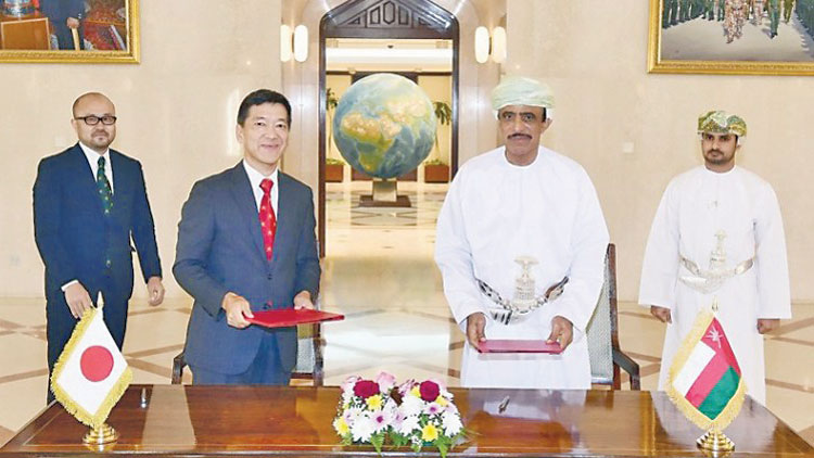 ഒ​മാ​നും ജ​പ്പാ​നും വി​സ ഒ​ഴി​വാ​ക്ക​ൽ ക​രാ​റി​ൽ ഒ​പ്പു​െ​വ​ച്ചു