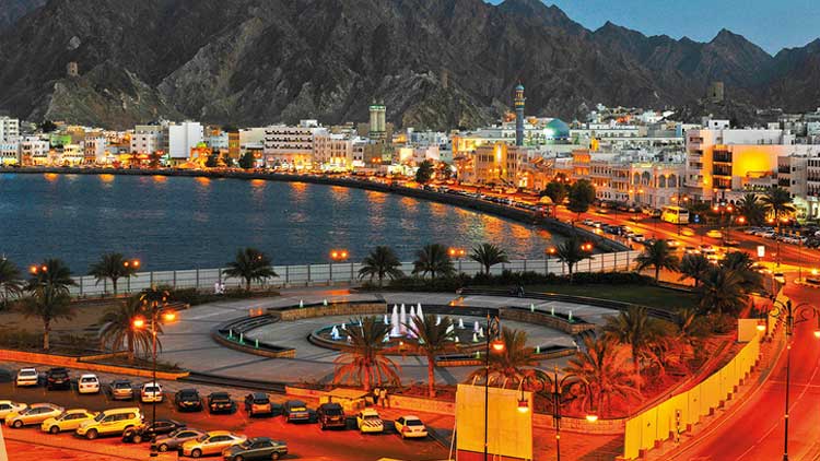 ഒമാനിൽ നിയന്ത്രണങ്ങളിൽ ഇളവ്​; ചില വാണിജ്യ പ്രവർത്തനങ്ങൾ പുനരാരംഭിക്കാൻ അനുമതി