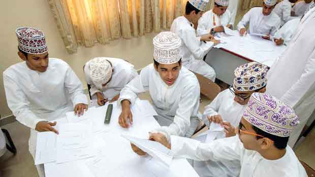 ഒമാനിൽ 11 ത​സ്​​തി​ക​ക​ൾ കൂ​ടി  സ്വ​ദേ​ശി​വ​ത്​​ക​രി​ക്കു​ന്നു