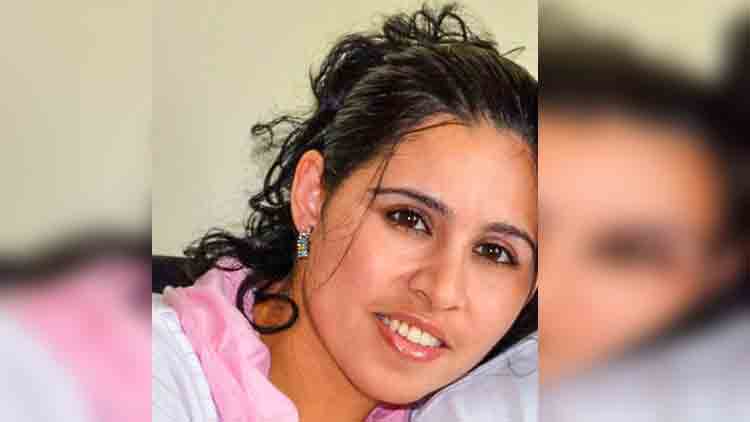 അ​ൽ ഹം​റ​യി​ൽ വാ​ഹ​നാ​പ​ക​ടം:   ഫ​ല​സ്​​തീ​ൻ സ്വ​ദേ​ശി​നി മ​രി​ച്ചു