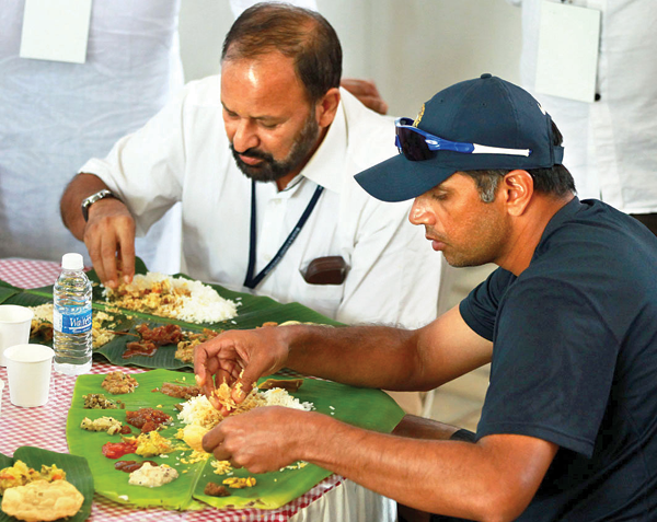 മലയാളത്തിന്‍െറ ഓണാഘോഷത്തില്‍ പങ്കാളിയായി രാഹുല്‍ ദ്രാവിഡ്