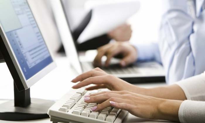 സൗദിയിൽ ഓൺലൈൻ തൊഴിൽ കരാർ: ഏപ്രിൽ ഏഴ് മുതൽ പ്രാബല്യത്തിൽ