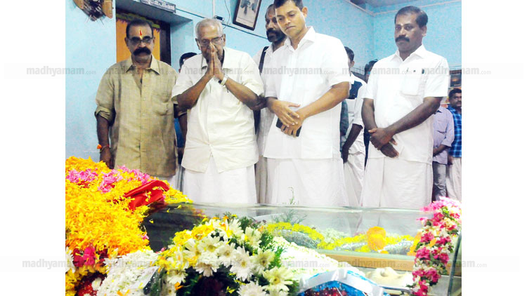 ഗോൾവാൾക്കറെ കണ്ടു, വഴിത്തിരിവായി